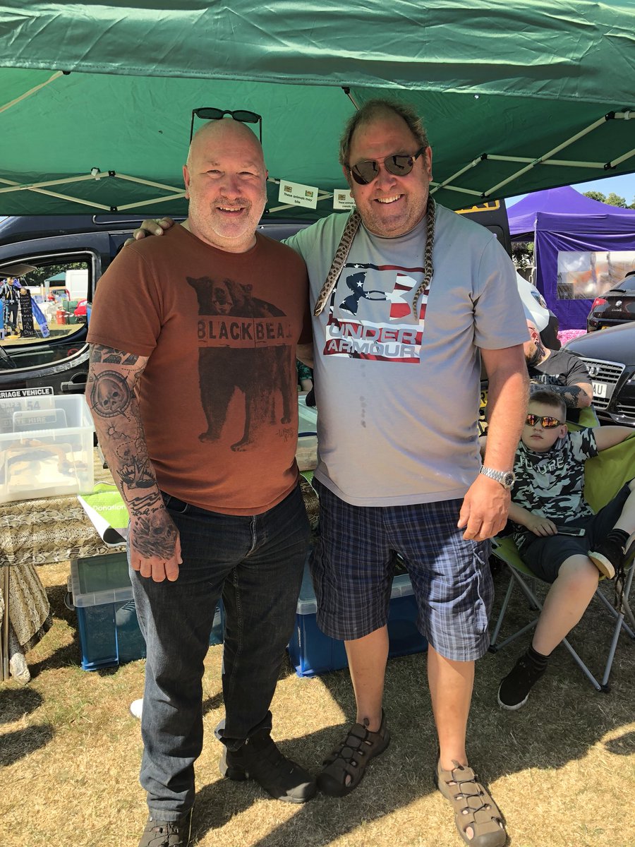 officiallyARSH's tweet photo. Great to meet the very talented @MrMarkAddy at the East Yorkshire Show last weekend https://t.co/0AZDTY0jwv