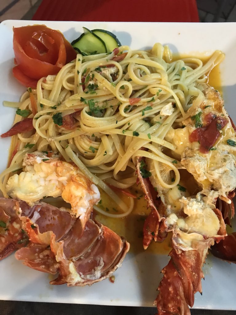 Superb lobster linguine tonight....a taste of Italy! #spuntinos #Diamante #favouriterestaurant #localfood #catchoftheday #seafood #exquisite #restaurant #freshlyprepared #dinner #italianstyle #aldente #bestitalianfood #realitalianfood