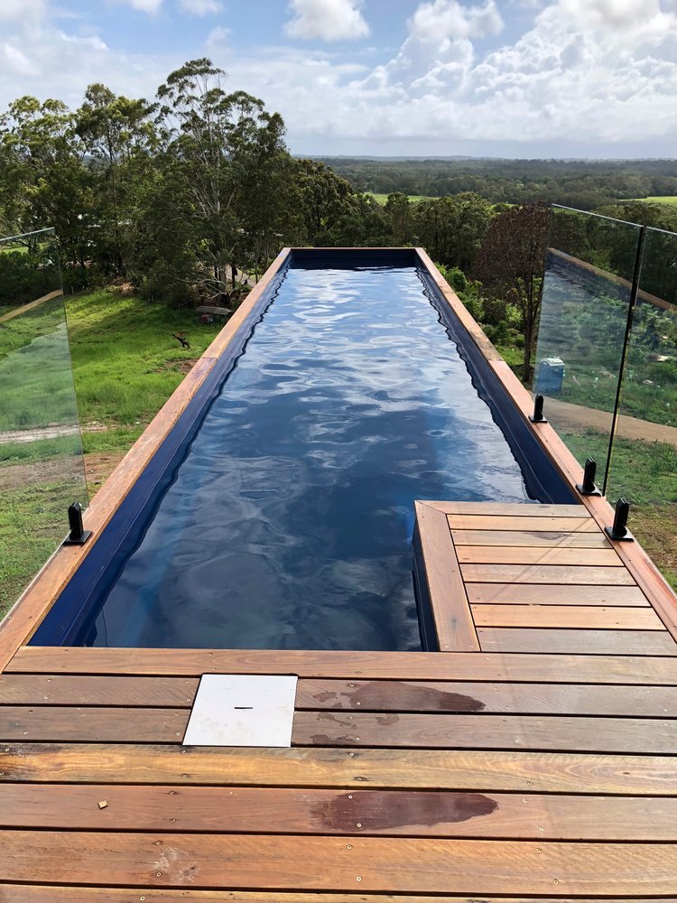 _agricool's tweet image. Avez-vous déjà vu un container transformé en piscine de luxe ? Maintenant oui ✌️ #shippingcontainer