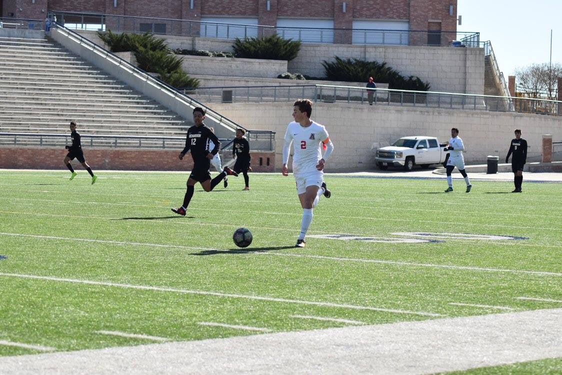reedberry_'s tweet photo. Extremely honored and blessed to announce that I have verbally committed to continue my academic career and play D1 soccer at Oral Roberts University!! #goldeneagles https://t.co/ieEoL12Vw5