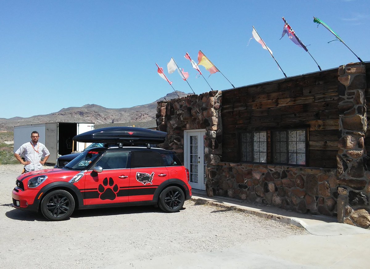 JSBrosD's tweet image. #Route66.  Stopped here on #MTTS2016, but they weren't open.  This time bought a couple of Route 66 sodas! #MTTS2018