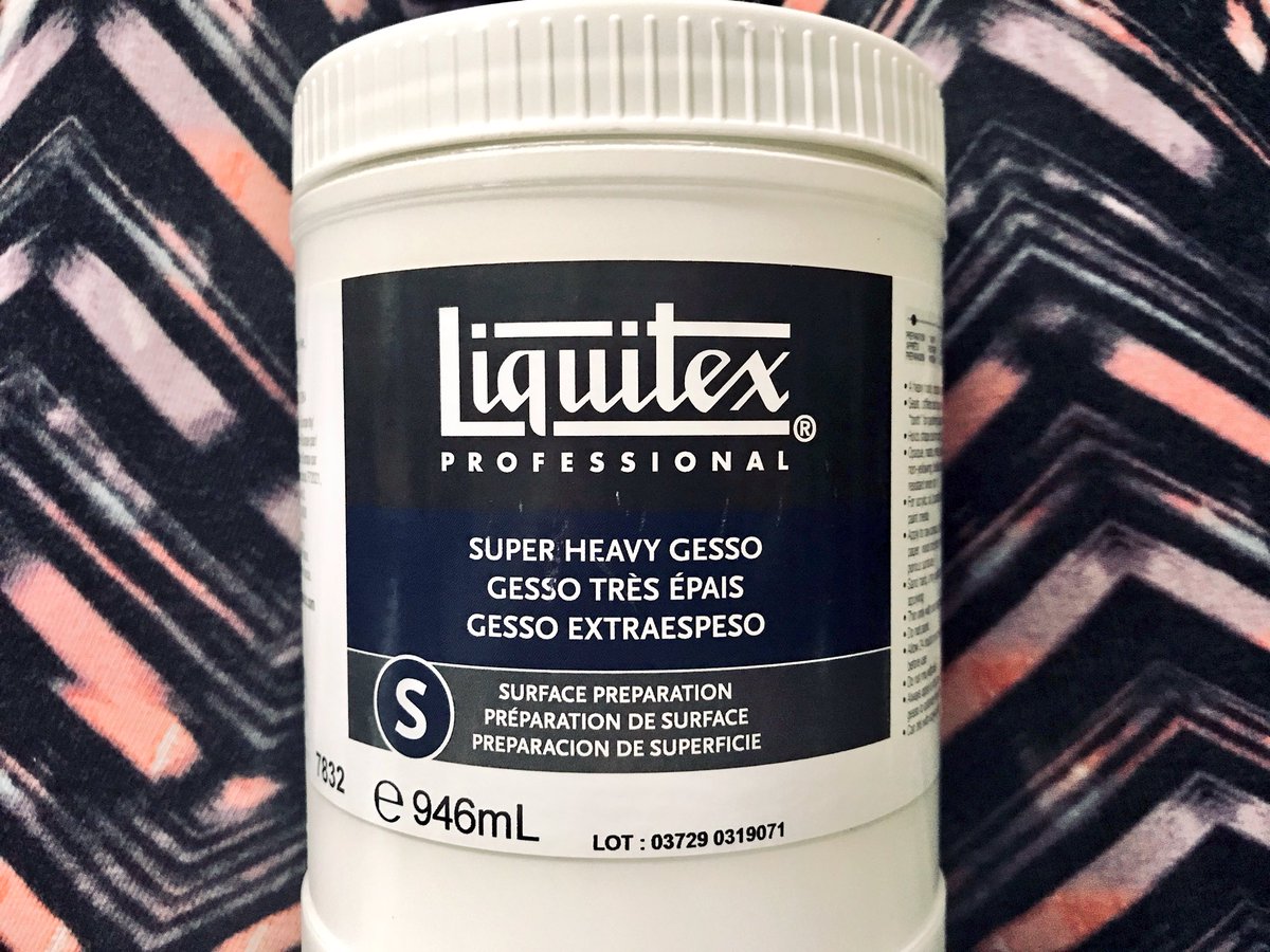 AbstractxPhilly's tweet photo. finally picked up some @liquitex super heavy gesso!! so excited to see what fun things come to life this week✨ #TextureTextureTexture 😍 https://t.co/37erh6ZUoo