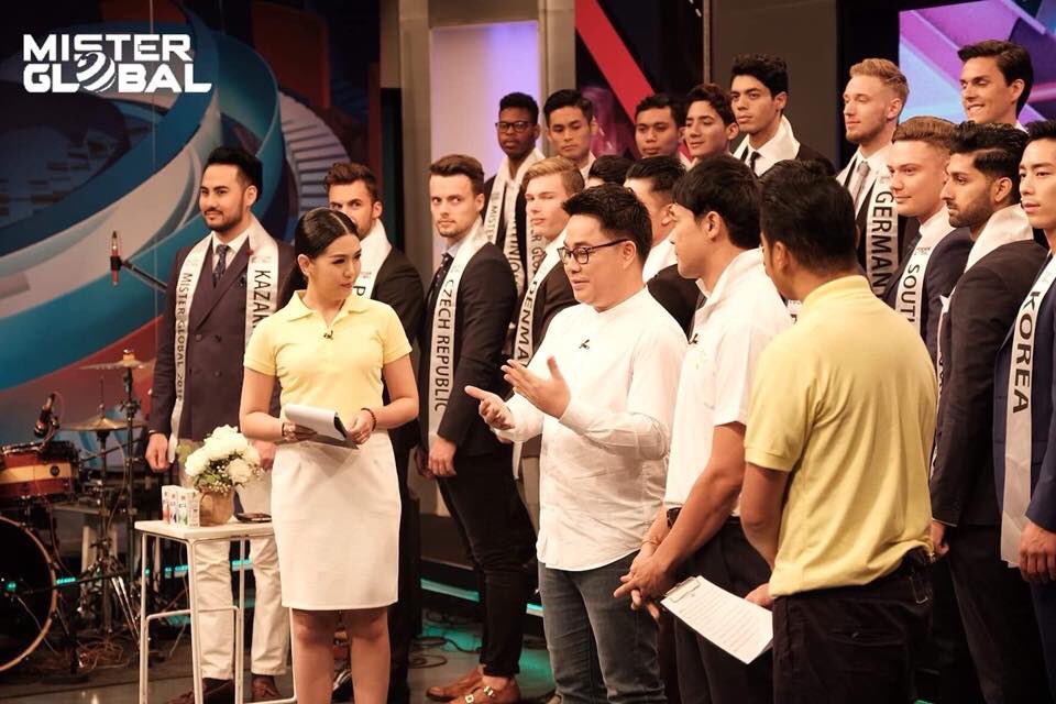 misterglobe2018's tweet photo. Today Pedro Gicca, Mister Global 2017 and the 2018 contestants are invited to interview with Morning News Live on TV 5 HD Channel in Bangkok, Thailand. #misterglobal #misterglobal2018 #debutth #debut #misterglobalworldfinal2018 #tv5hd1 #tv5 https://t.co/bUrlfgyiK3