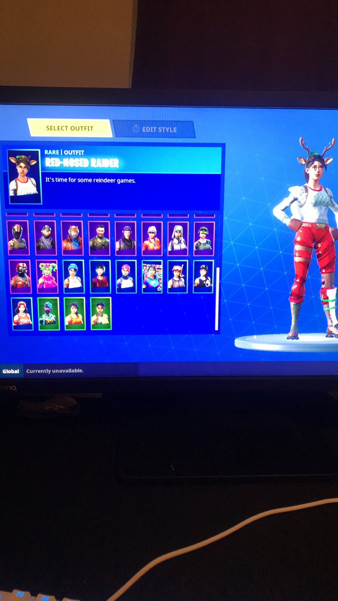 TradingFortAcc's tweet photo. Trading Fortnite account with Og christmas skins Gingerbread man and Red nose reindeer, Looking for holiday skins only, do not want black knight, Epic trade only https://t.co/vs0sNHt74w