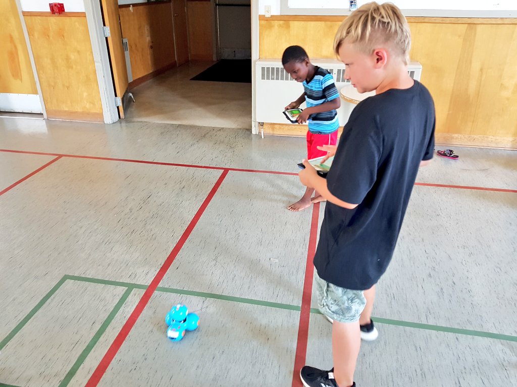 bgcssummercamps's tweet image. Code Mobile visited our program yesterday and brought us all up to technological speed! Lots of fun! Thank you! #thecodemobile #learningcode @learningcode @BGCSaskatoon