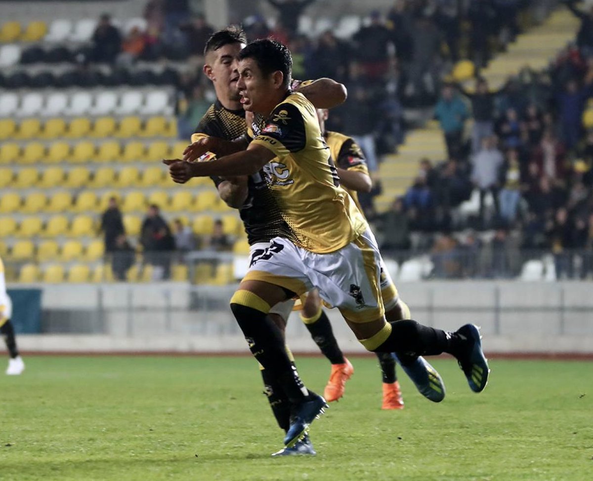 CAFU_Chile's tweet image. Un grande Álvaro Delgado ⚽
Todos juntos #SomosPiratas
#TodoEnDeportes #TroDeportes