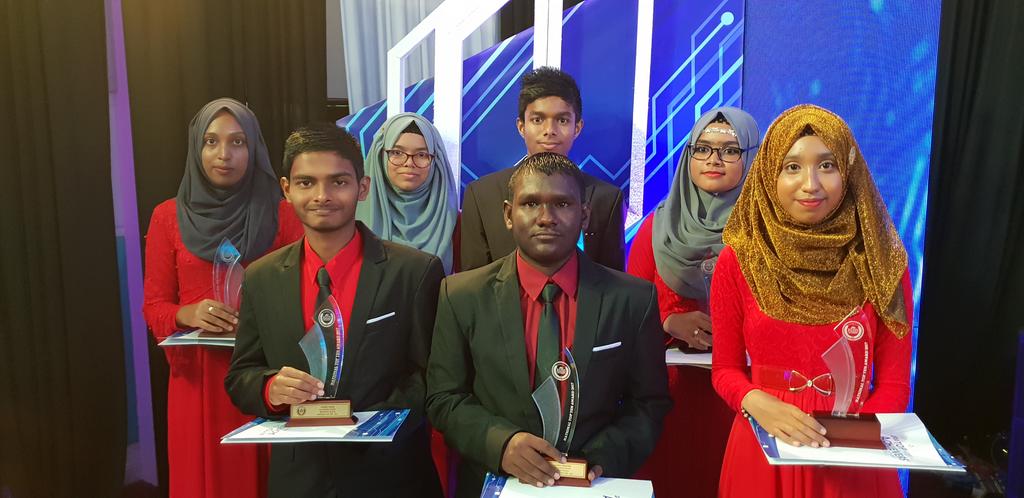 eduGS_53's tweet photo. Congratulations to the Students who got the Top Achievers Award from October/November O' Level Examinations 2017.
@EducationMV 
@aishathshiham 
@UfaaMv https://t.co/YKM9EMqnZG