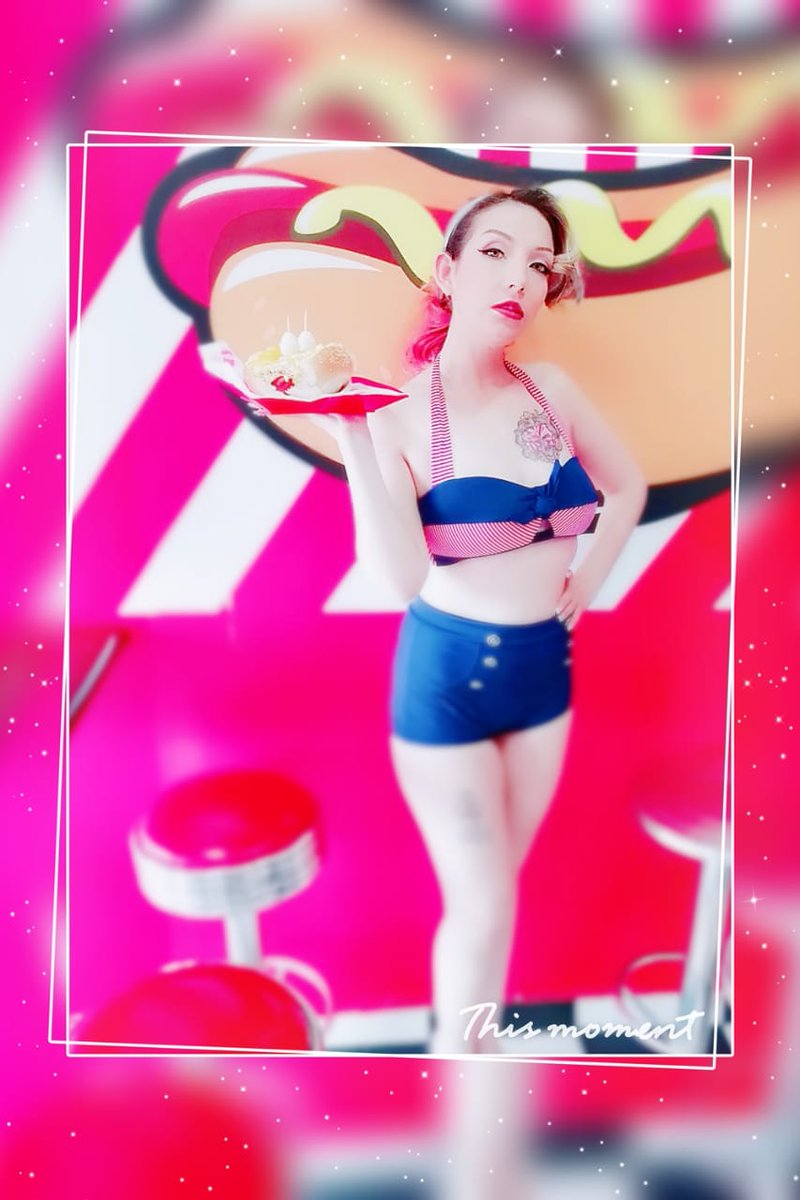 MeganPaytton's tweet photo. Happy #NationalHotDogDay 

#MeganPaytton #girlsfromstudio20 #hotdogs https://t.co/nnwXX8s9jB