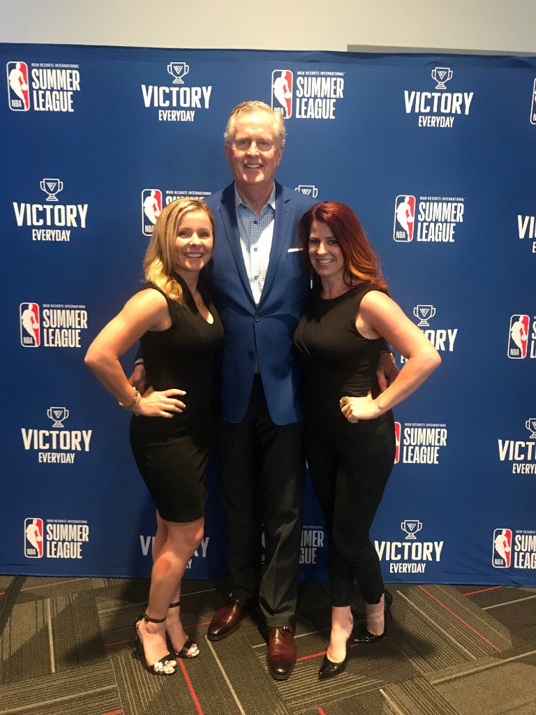 We had the best time at the Victory Everyday conference in Vegas last week. Huge shoutout to Rick Paulsen. It's an honor to be a part of this.