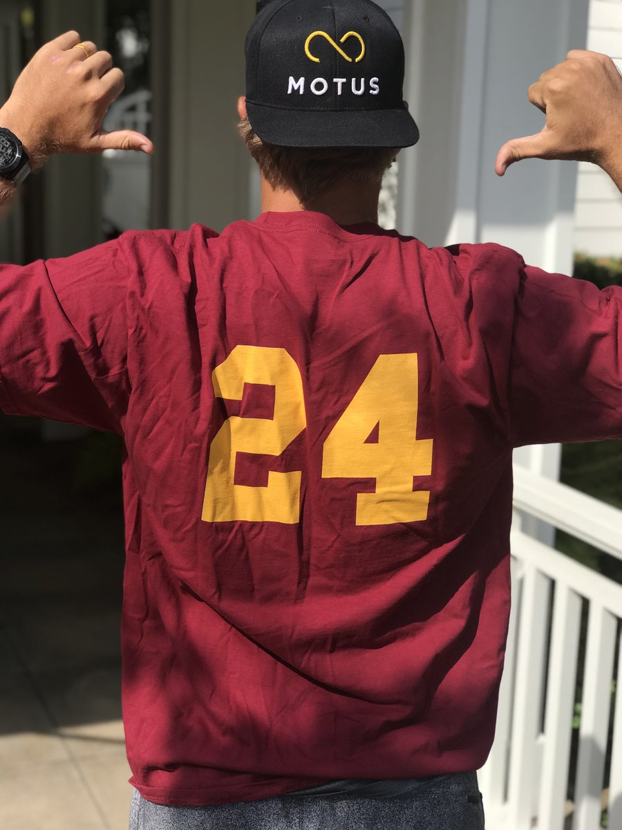 MattBarkley's tweet photo. Pumped for my guy @BenMalcolmson! Check out his new book #WalkOn, released today.. Ben has an unreal story about hope, determination, faith, and reaching your goals. Proud of you man! Congrats man! #GetBenIn #FellowTrojan #FightOnForever ✌🏼https://t.co/rPfbz7aheK https://t.co/8EaA8slFwX