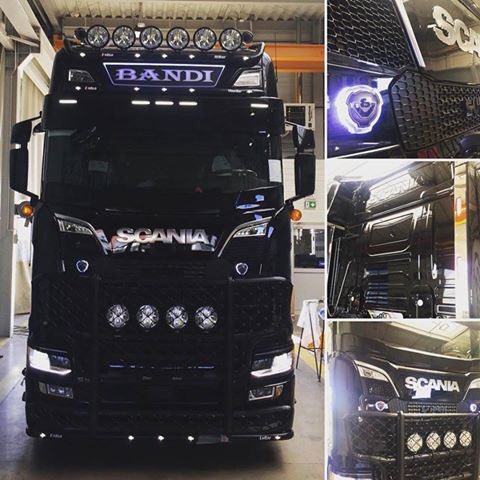 StephenJohnCor7's tweet image. BANDI international polish based black beauty magic 2 Scania’S v8 580s looks amazing black butte design style brilliant 💨💨👍