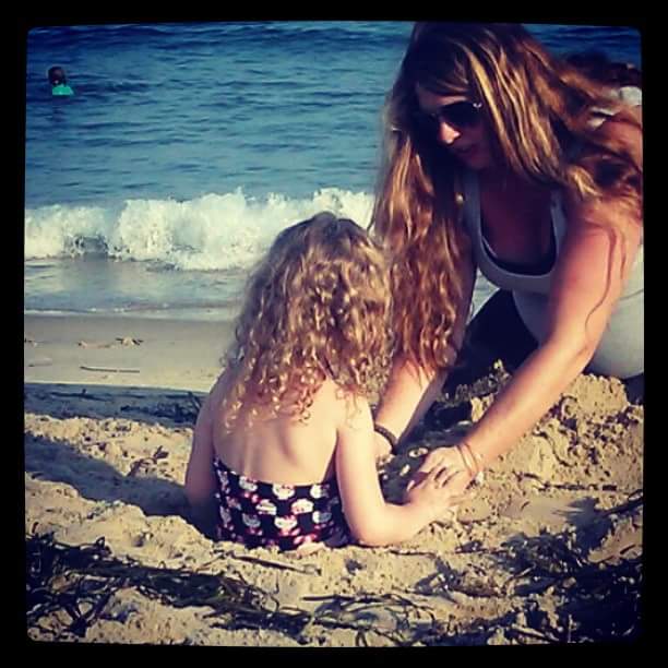 Outside_Tribe's tweet photo. popped up in my memories, 5 years ago when I was super pregnant with my son. could cry at how teeny she was .. seems like only yesterday #tuesonthedunes #westerlylife #squam https://t.co/AieyCjHPGu