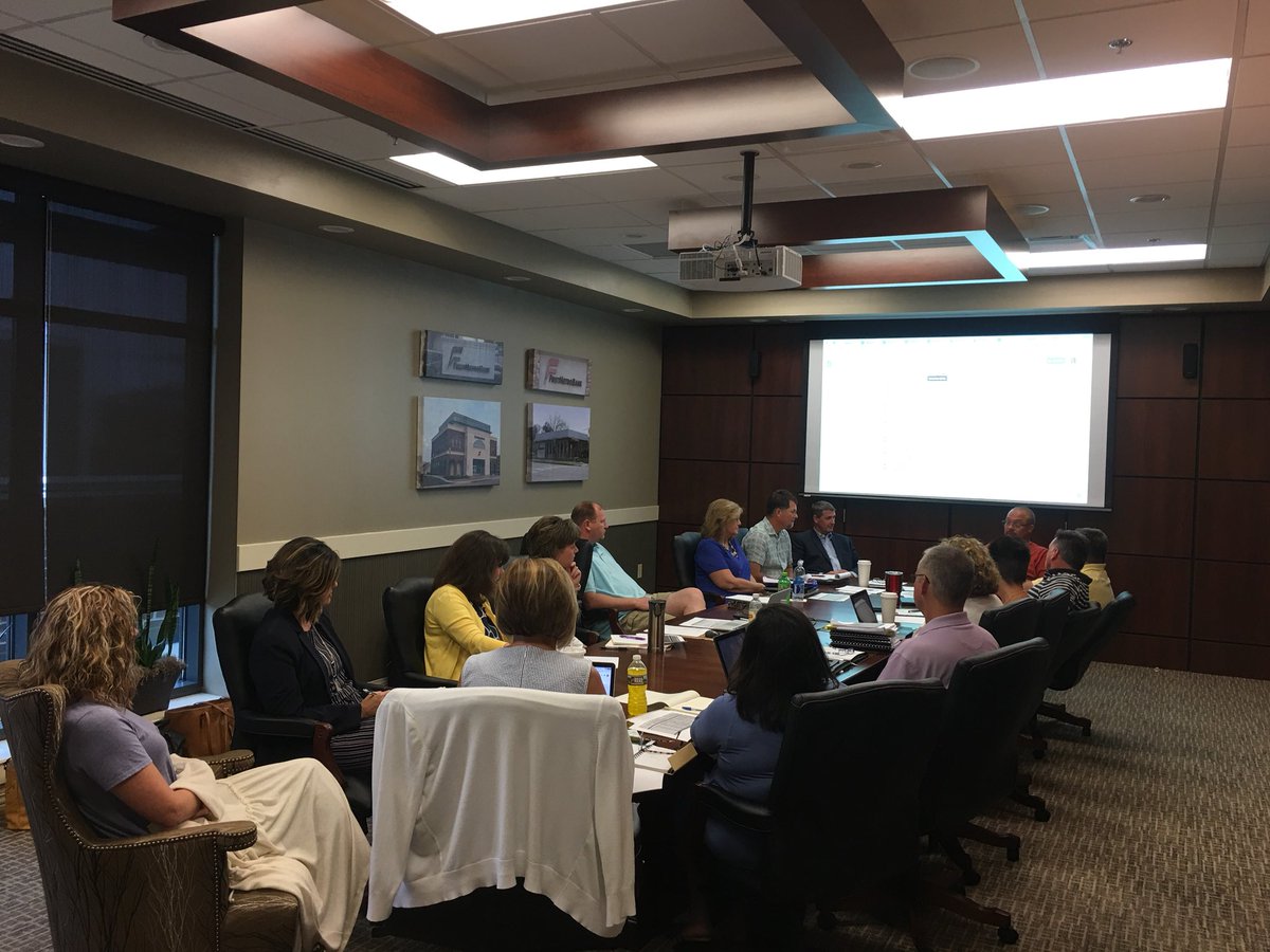 SCS_Bulldogs's tweet photo. @SCS_Bulldogs administrators planning for another great!!! https://t.co/M9JxLmcOBH