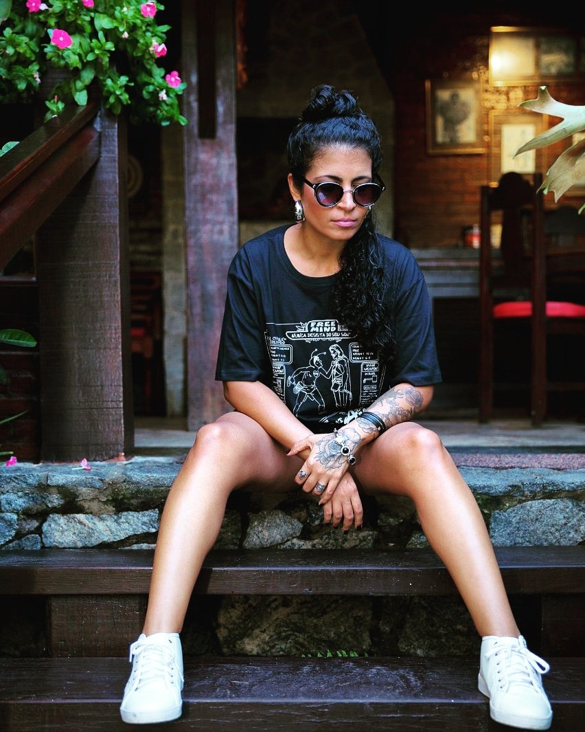 nique_tattoo's tweet photo. 💎Obrigada, @free_mind_1 pela parceria e por acreditar nos meus sonhos e projetos. 
O @rapdefatonews não seria o mesmo sem vocês!🎈
Agradecimento aos demais apoiadores e parceiros.
💥@stephaniefitnesss 💥@bluebirdsbr 💥@bocadafortebf 💥@sovamoprod .
📸@flaviodelazarifotografia https://t.co/Ye55uQBJpU