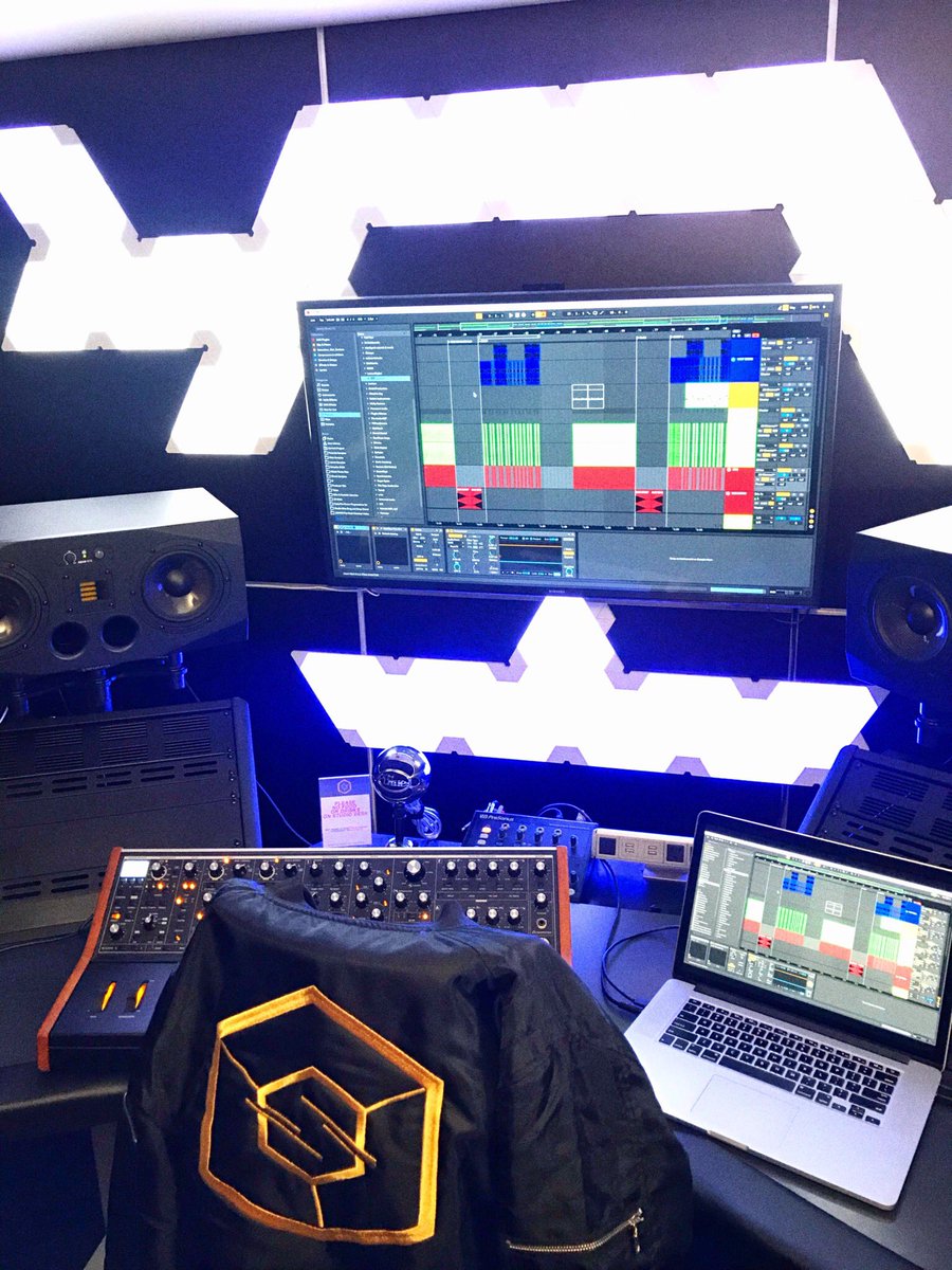 What genre of music would you produce with this setup? 🎛🎚🎹🔊⤵️

Ableton Live 10 Suite, Moog Sub37 &amp; Adam Audio A77X Monitors.