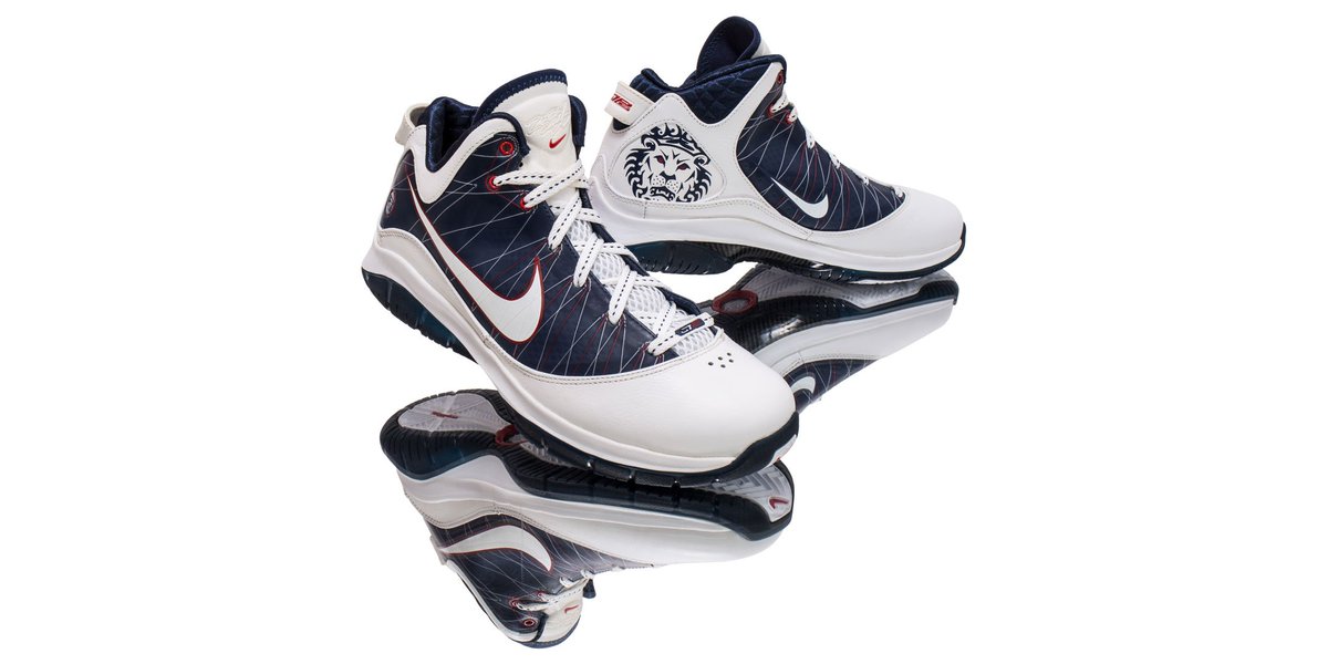 lebron 17 flight club