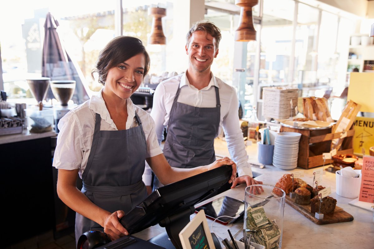ProntoSoftware's tweet photo. With customer service a key differentiator - #retail #staff can make or break your #brand. Les Bruzzaniti, our Retail and CRM Product Manager, shares 4 #tips to increase retail staff performance. https://t.co/bcKNjyIkvY https://t.co/ZKdfj9OyXV
