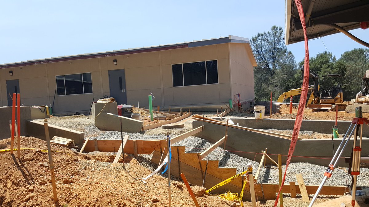 MotherLodeUSD's tweet photo. Construction progress @HerbertCGreenMS up close 7/17/18 #ThanksMeasureC 
@MotherLodeUSD https://t.co/wNKTFalnbW