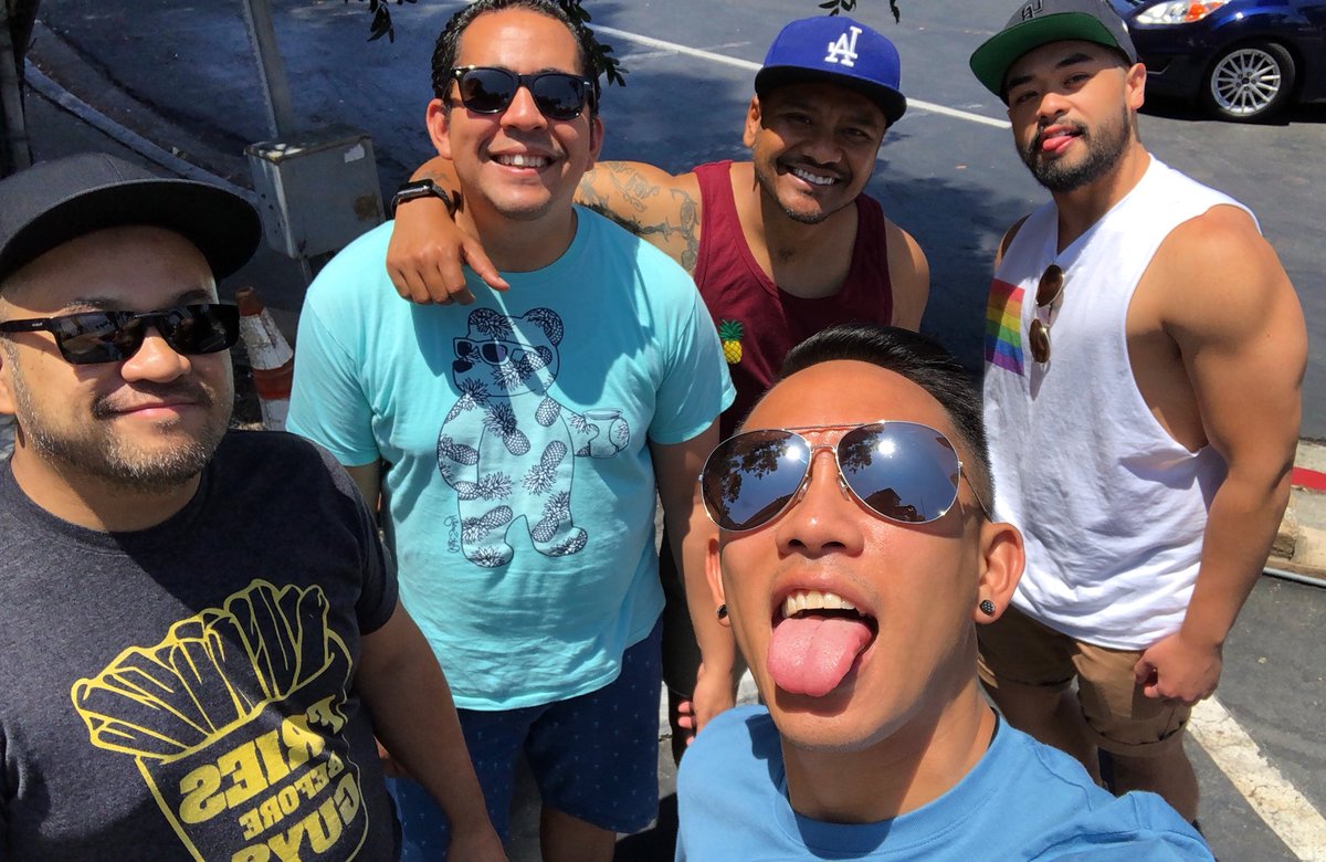 AnjoJojo's tweet photo. Itβs been a few years since weβve gone to SD for pride. It was so much fun! #SDPride2018 https://t.co/pBpek0z3Tv