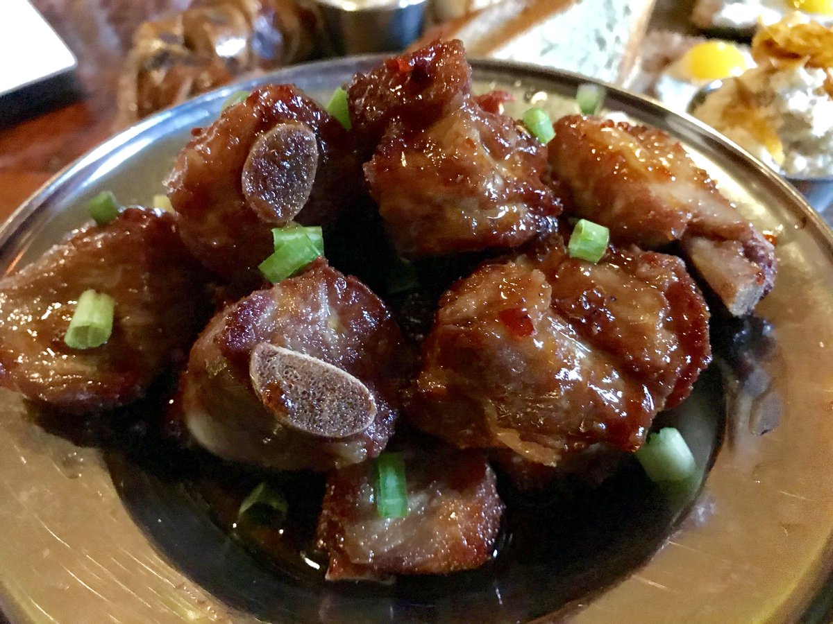 RumReviews's tweet image. One of the best tiki bars anywhere @Latitude29_NOLA thanks @BeachBumBerry #nola #neworleans #totc #totc2018 #talesofthecocktail @Litletcher