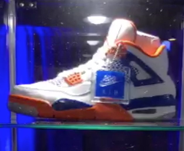 J23app's tweet photo. 😳 @Jumpman23 x @GatorsFB 

📷 @GatorDave_SEC https://t.co/mMafjx8ev1