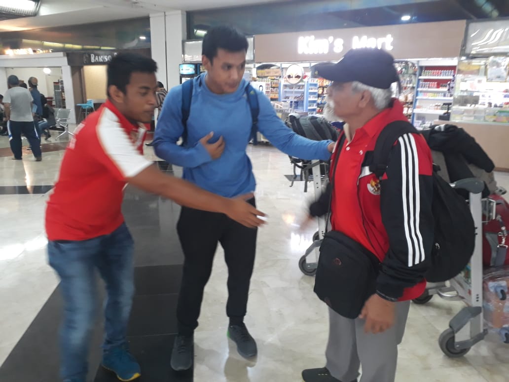 PP_PGSI's tweet photo. Timnas gulat Indonesia tiba di Tanah Air https://t.co/BqmslJrAqy