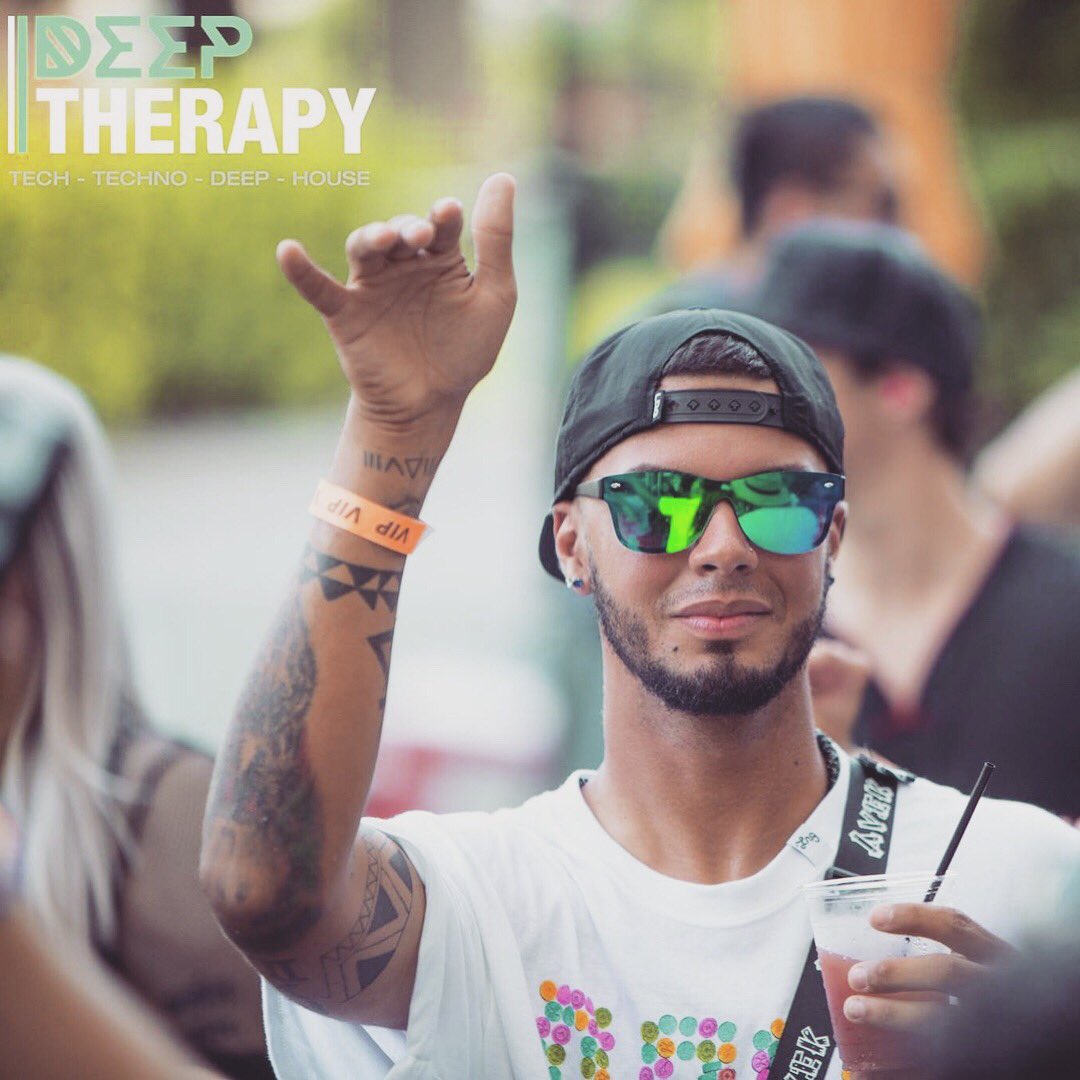 _CJAC_'s tweet photo. #DeepTherapy https://t.co/IkK4TbhX1F