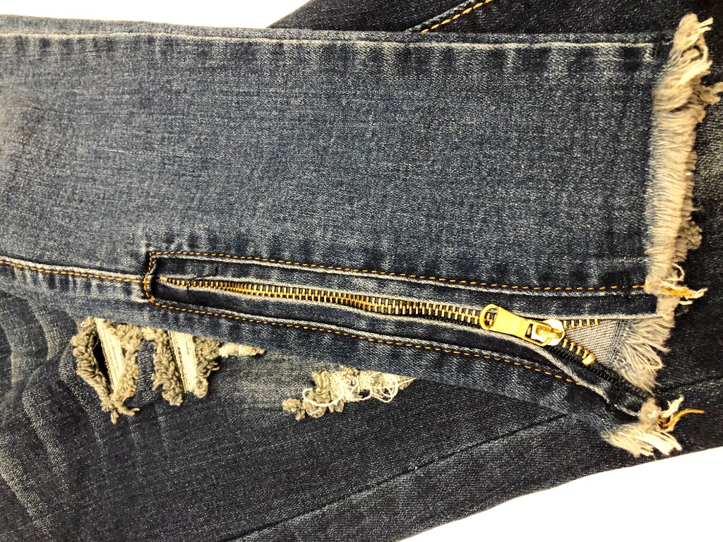 AAO_USA's tweet photo. ~WOMENS JEANS~
.
.
.
.
.
.
#shopaao #shop #aao #clothes #fashion #store #online #shopping #style #inspo #mensfashion #womensfashion #like4like #f4f #like #follow #jeans https://t.co/tkvlGqLCFl