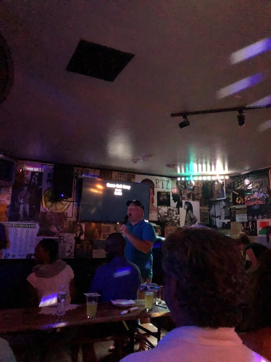 Flomoshun's tweet photo. Everyone shouldn’t sing Karoke.... it’s painful.... https://t.co/z9FGYQMkRY