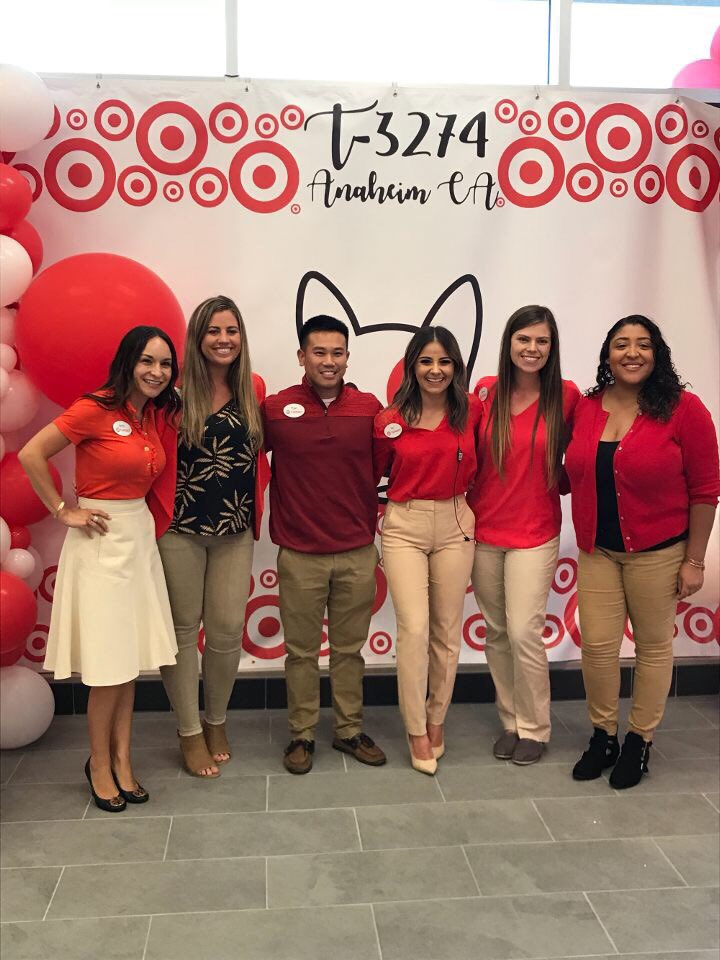 So gosh darn proud of my peer <a href="/ida_sida28/">Ida Saadati</a> ! Cheers to opening a beautiful Target store and hiring some amazingly engaged new team members! #Target #T3274 #LoveWhatYouDoInG292 #WorkSomewhereYou❤️