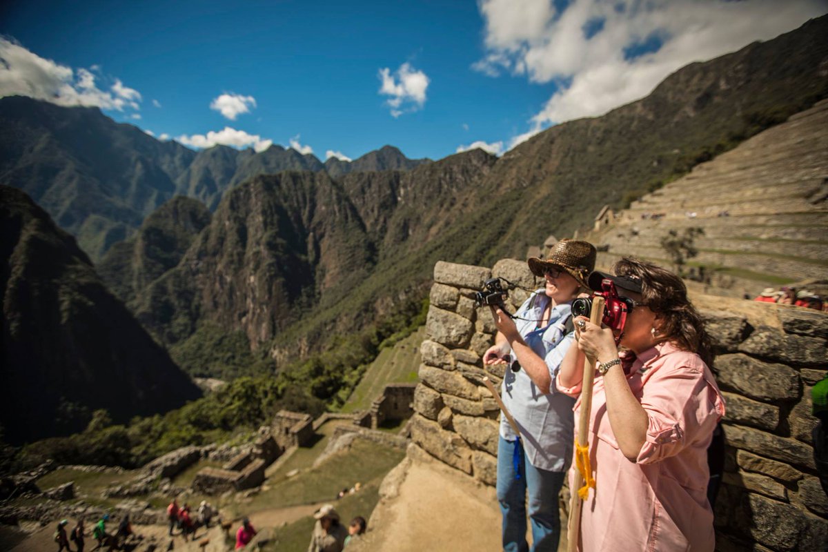 Distinct_Travel's tweet photo. Discover the essence of #Cusco through the lens of a camera in this experience of street #photography . Go through the less known corners of the city with talented professional photographers and open your eyes to its #beauty.
#Travel #explore #seetheworld https://t.co/zCNeECHopR