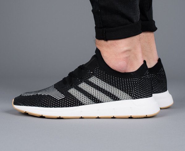 adidas swift run gum sole