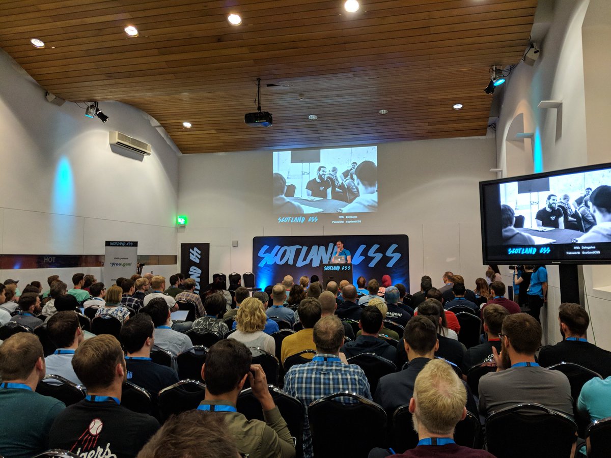gemma_gentles's tweet photo. At the #scotlandcss2018 conference today! Thanks to @WomenWhoCode for the free diversity ticket and @cellosignal  for the day off to come learn new things! 😁 https://t.co/YFG2dYNfZT