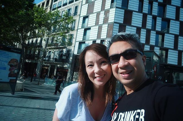 DadWithAPen's tweet image. Quick breakfast and a walk back to hotel. It’s getting warm!

#BarcelonaVacation

@donna0918