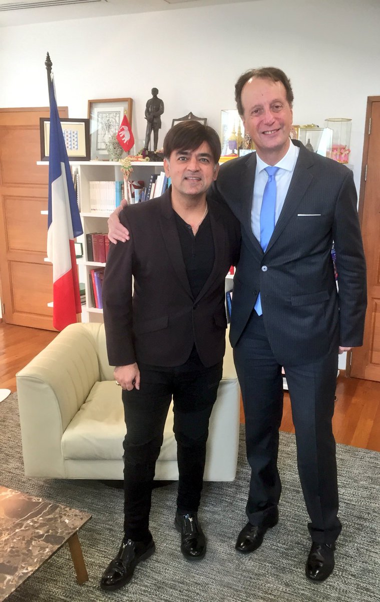 G_Garachon's tweet photo. Dear #VarinSachdev, thank you for the very nice interview we had this morning about the #WorldCup2018, but most of all THANK YOU for your constant friendship and support! https://t.co/77XJvCWPkk