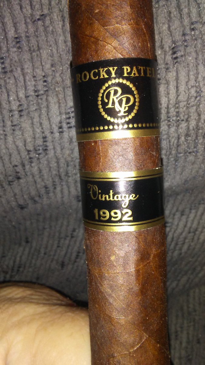 Your #ColonelsCabana Cigar for this late night is one of my favorites. It's the RP Vintage 1992 Churchill. It's a go to stick of mine! Notes of dark chocolate, coffee, little spice &amp; earthiness is what you'll find here! It's a medium &amp; cost is around 8 a stick! #Vols #Cigars