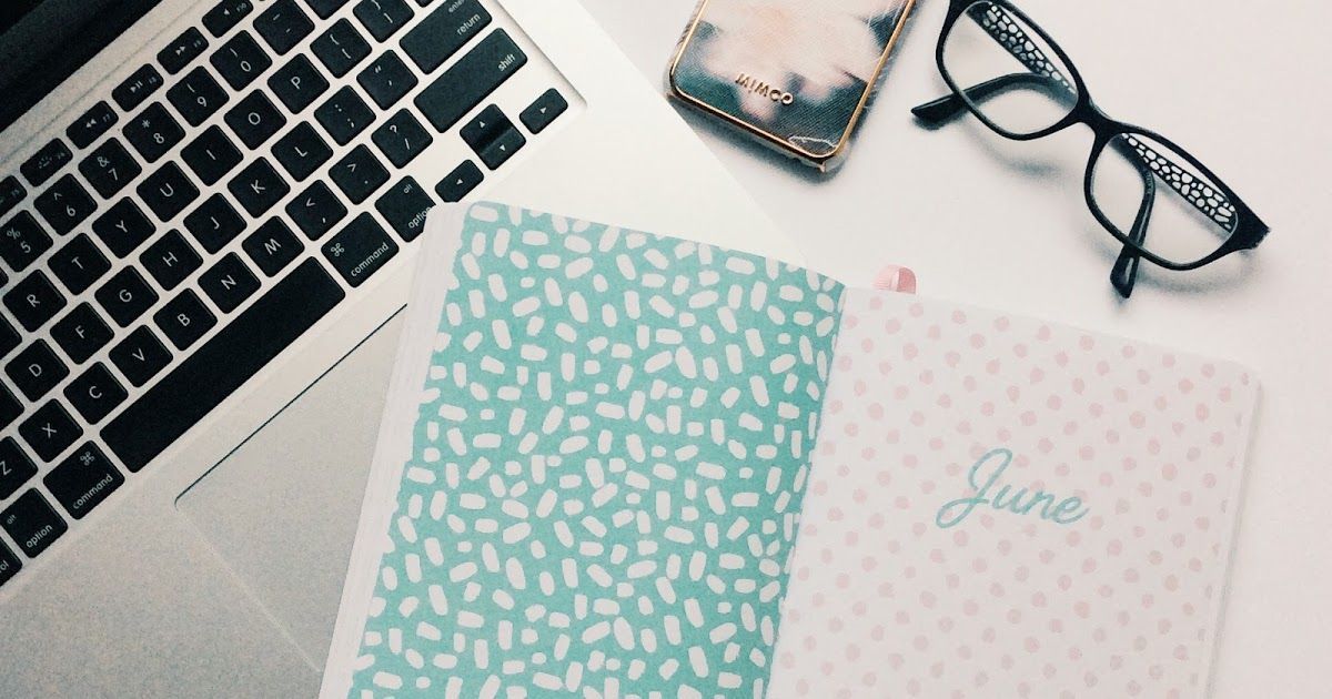 JuneRobin2's tweet image. Today on June Robin: 5 Lessons I&apos;m Learning From Bloggers buff.ly/2JG89Fq @FemaleBloggerRT #perthbloggers @BUA_tweets