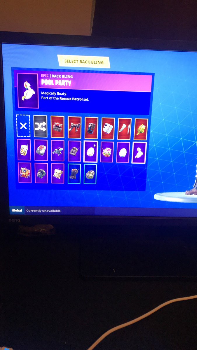 TradingFortAcc's tweet photo. Trading Fortnite account with Og christmas skins Gingerbread man and Red nose reindeer, Looking for holiday skins only, do not want black knight, Epic trade only https://t.co/HxwugyExSq