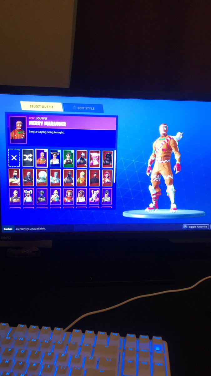 TradingFortAcc's tweet photo. Trading Fortnite account with Og christmas skins Gingerbread man and Red nose reindeer, Looking for holiday skins only, do not want black knight, Epic trade only https://t.co/HxwugyExSq