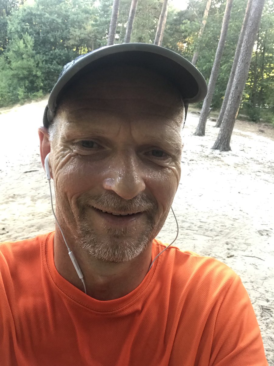 Runningsjaak's tweet photo. Sometimes you need to push yourself.... #whilerunning #Leemcule #nocomfortzone #happy https://t.co/izhcmz5Gvw