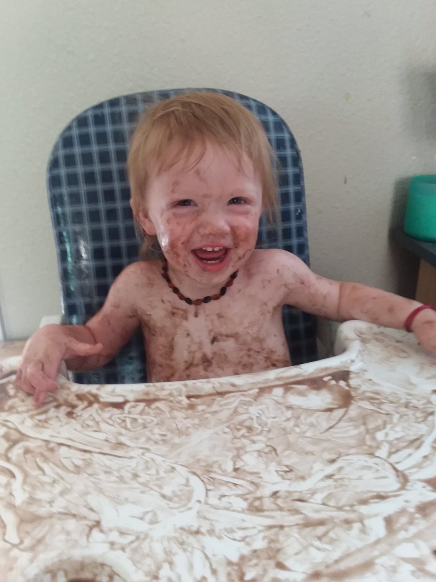 mikesaltmoose's tweet photo. Homemade ice cream was kind of a hit...

#dadlife #mommadeit #kids #whatamess https://t.co/kLmvyJW0GN