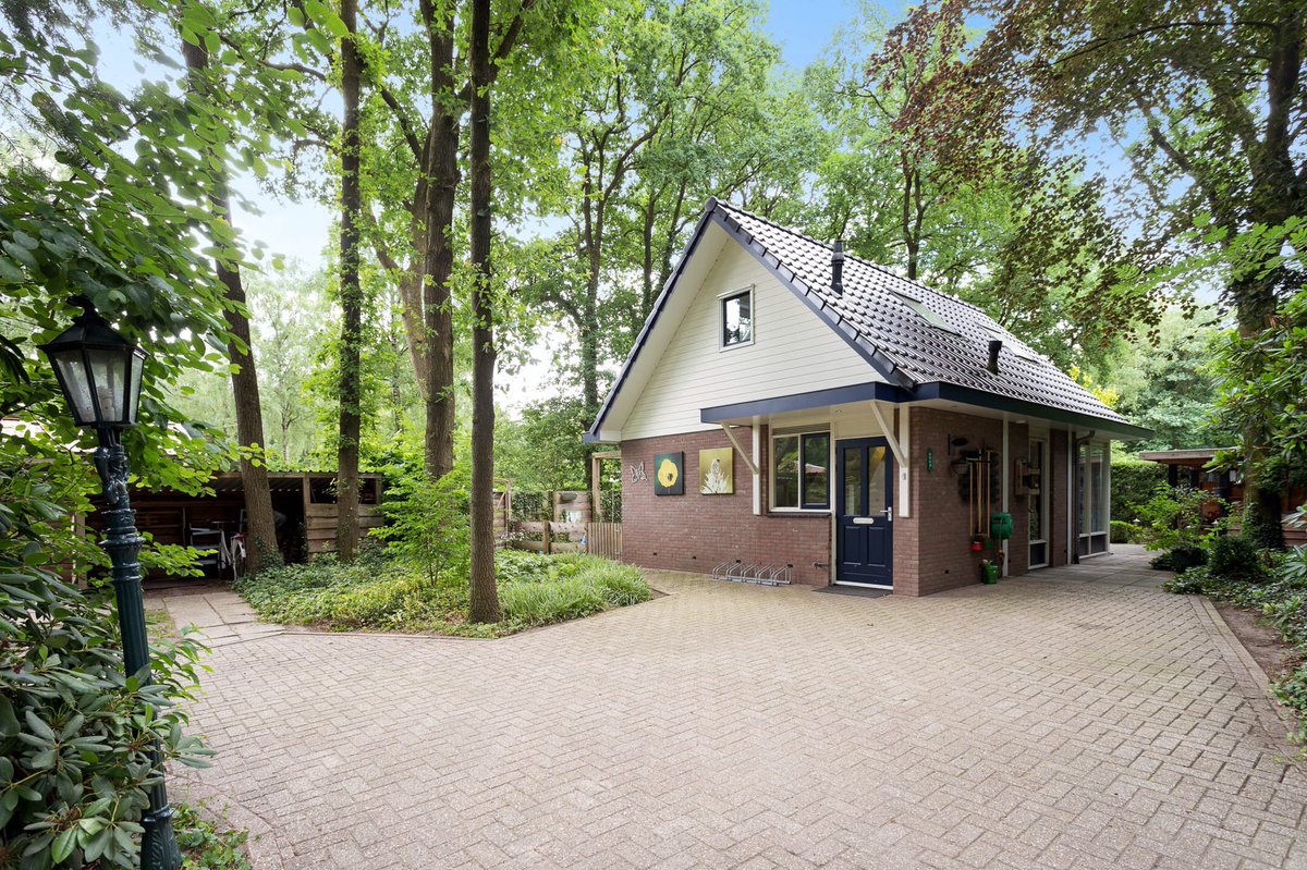 ConstansLeander's tweet image. Te koop: #Recreatiewoning #Otterlo #Veluwe 7 persoons. Op VakantiePark in bos. Eigen grond. #Zwembad op park. Vlakbij #hogeveluwe. link.marktplaats.nl/m1299781208?ut…