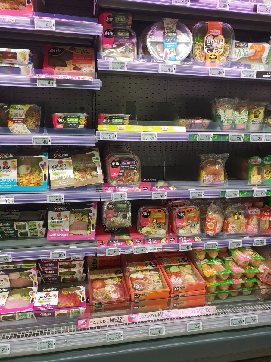 GurvanRt's tweet photo. Quoi de neuf chez Leclerc ??

Le meme produit 10 g de moins mais 1 euro plus cher ! Ouvrez l'oeil dans les rayons ....... https://t.co/V01gF68mMe