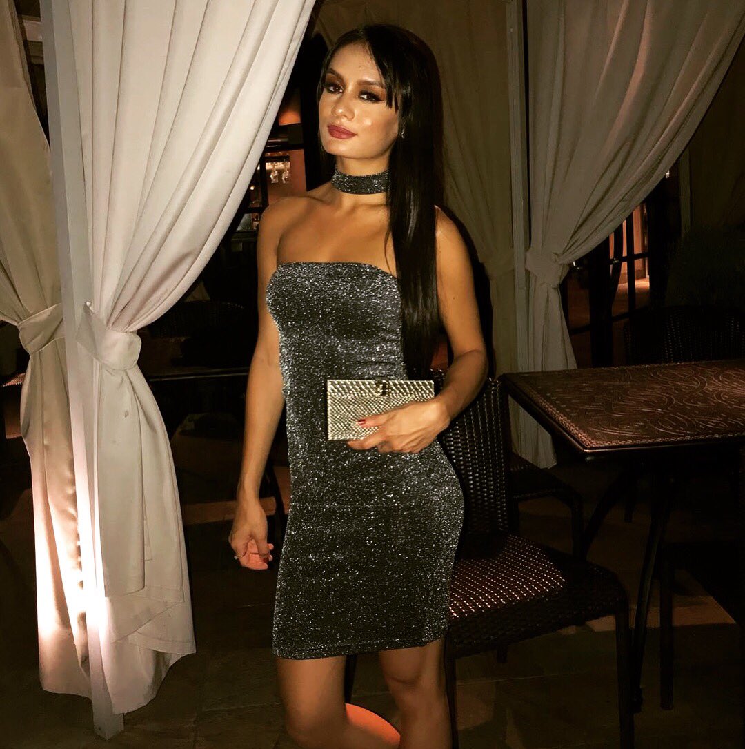 alexisjoyvipacc's tweet photo. Obsessed with my @FACESbeautiful #FaceInACase clutch — seriously, what could get better than a makeup kit and a clutch all in one?! Read my article here to get all the deets on this awesome brand: https://t.co/KSuWTtoVdg
Use code “alexis10” to get a discount on your purchase! 💖 https://t.co/0lD9ipyjSu