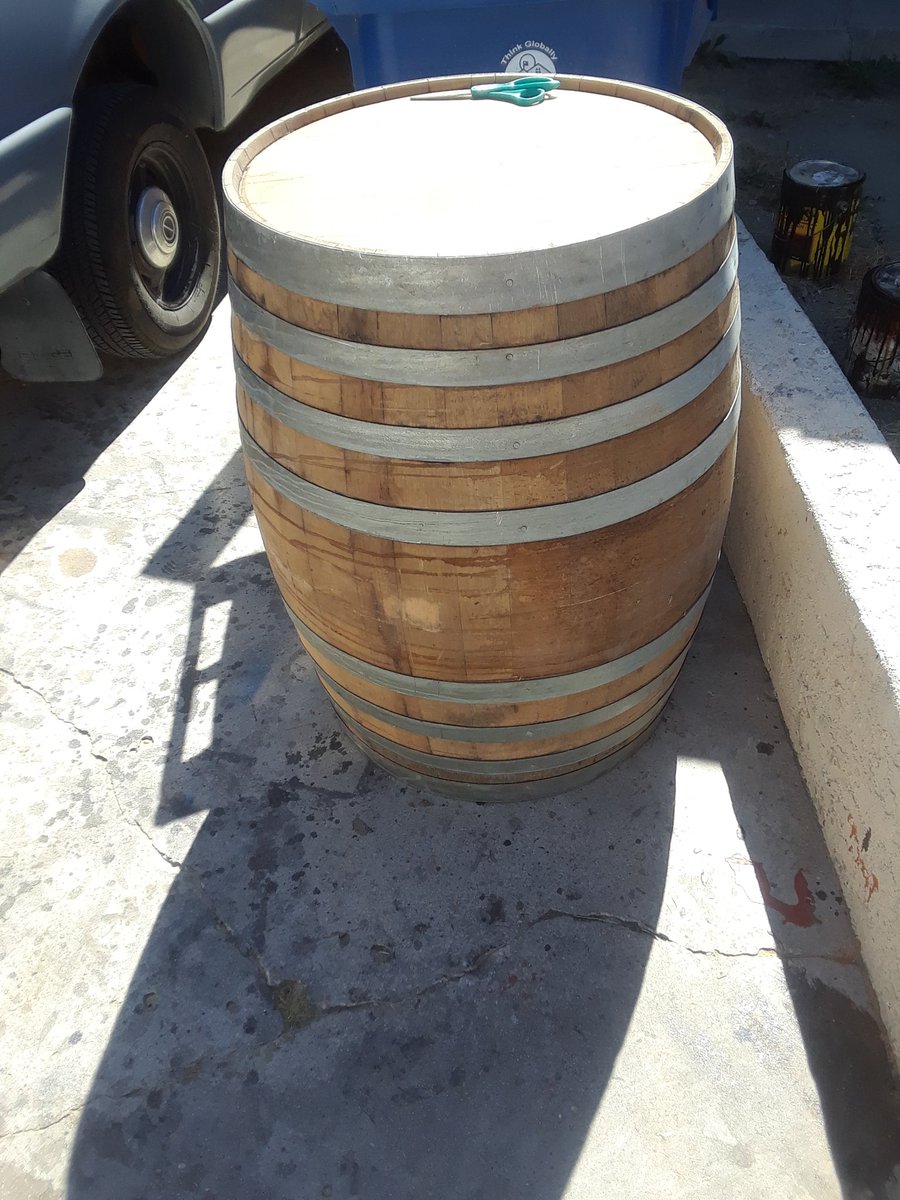 PALLETBARS1's tweet photo. https://t.co/oetW0GorTi
Cant Wait to #tramsform this Barrel to coffee tables... https://t.co/adFBRzYzim