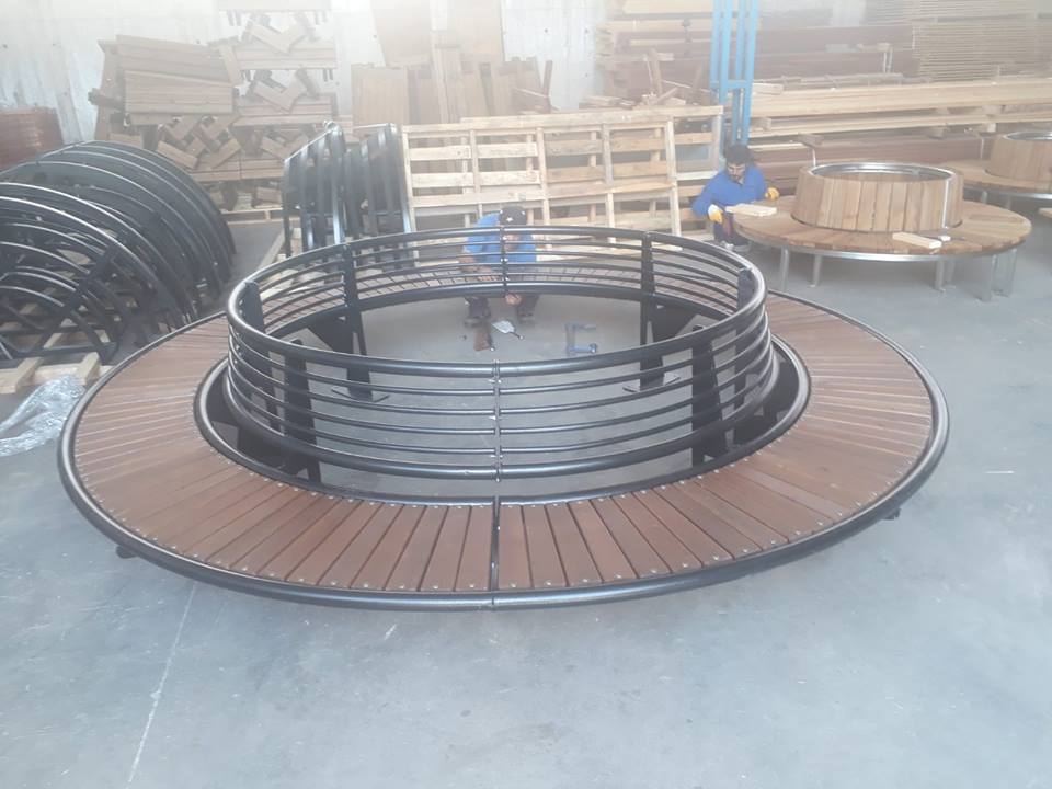 SKWshop's tweet photo. Foto's uit onze #fabriek #productie ronde #boombank model Yuvar https://t.co/ADBoWM7OTg #architecten https://t.co/yyrbUugQOX