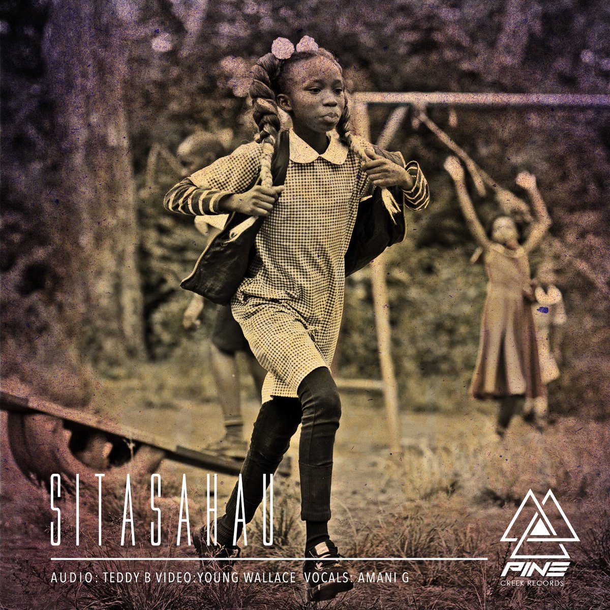 MsetoEA's tweet photo. She broke the internet with a cover of @aliciakeys song. Meet @Amani_G_ the 13 year old date in the making.

https://t.co/YKQ0FnRedB

#SitasahauByAmaniG https://t.co/LadnkmtkKz
