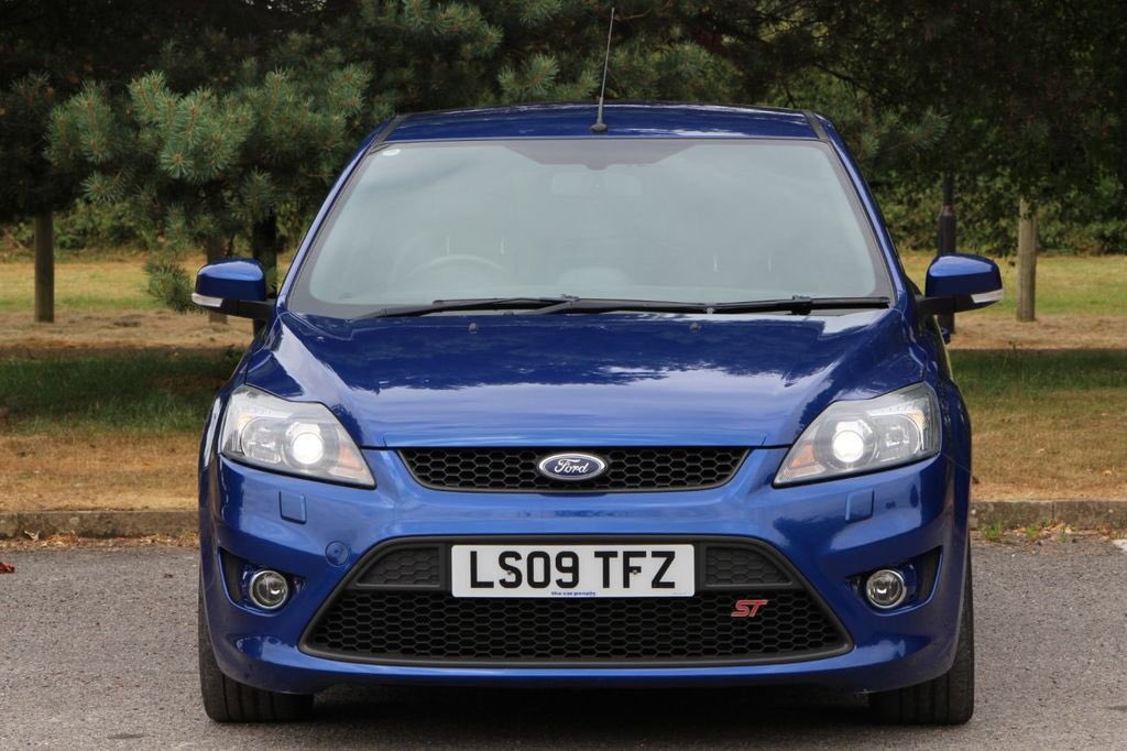 AutocarsHull's tweet photo. Focus ST-3 2.5 just in, 56,000 miles only, leather and sat nav ! £199 deposit £199 per month. Full details here .... https://t.co/6WIBwmPnyh https://t.co/SJVks1oz4L