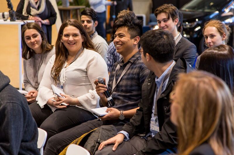 BMWGroup's tweet photo. Students in #Melbourne discussed mobility solutions for the “#CitiesInProgress” tour 2018, #brainstorming #mobility solutions. They recommended developing seamless solutions beyond only private passenger cars. #BMWGroup #Melbourne #futureofmobility #urbanmobility https://t.co/ijc5Q7KFaX