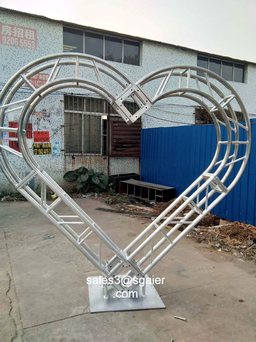 Trussstructure's tweet image. Small event tent truss 3m x 3m with 2.7m high , with heart shape truss structure for wedding . #truss #aluminumtruss #trussstructure #event